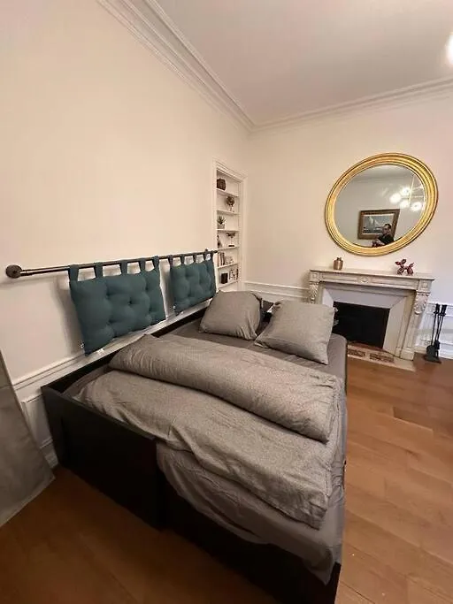 So Chic 72 Montmatre D'exception Apartment